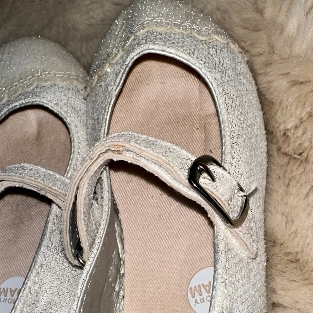 Stride Rite Memory Foam Glittery Silver Dress Shoes for Kids